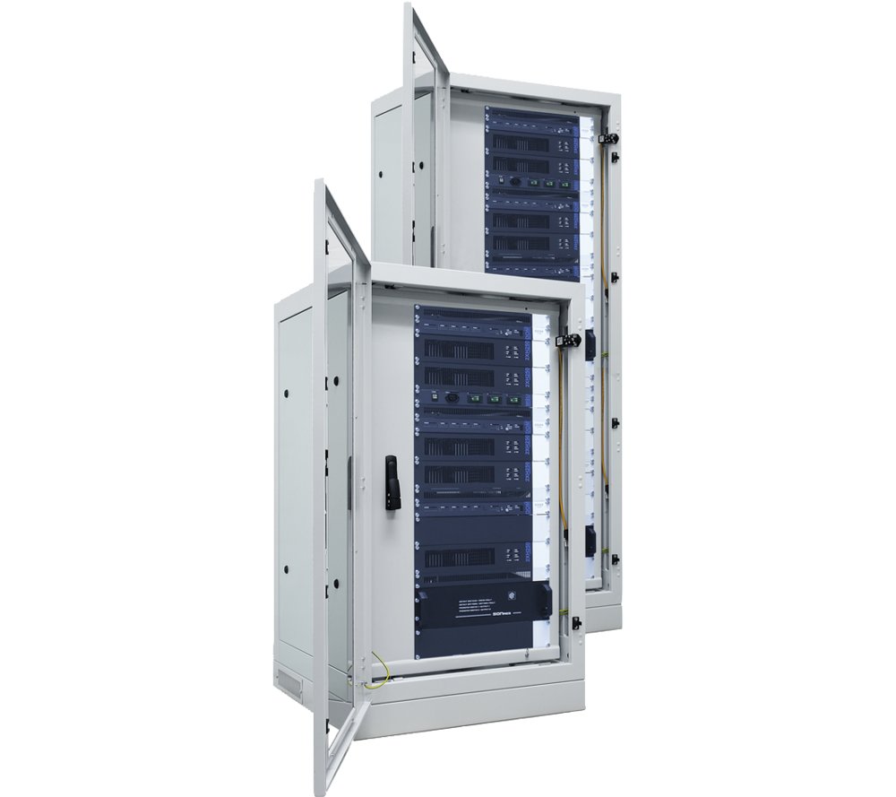 Standschrank 24HE, 800 x 800, mit SR Komplett